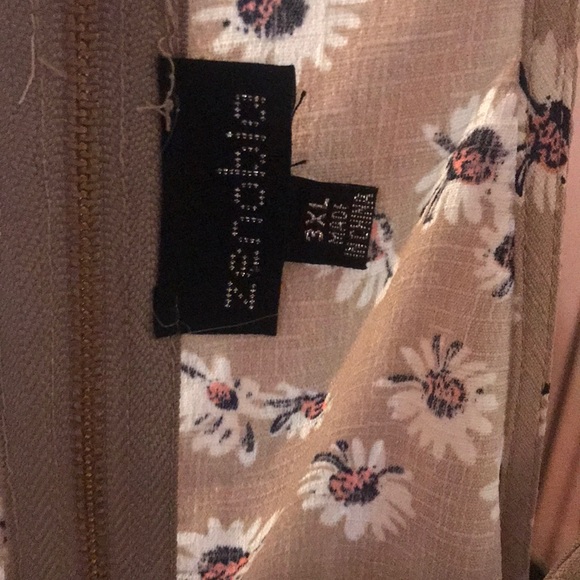 Spaghetti string blouse - Picture 3 of 3